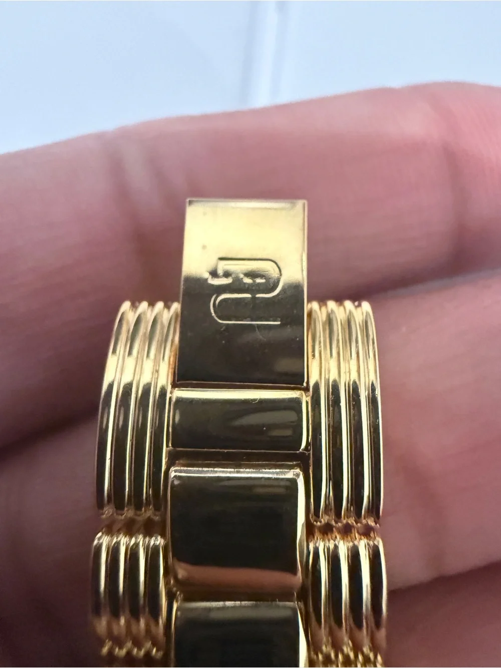 Vintage Paolo Gucci Gold-Tone Bracelet Watch